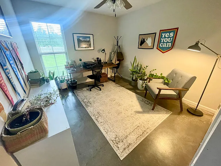 115 Allie Ln — Photo 11