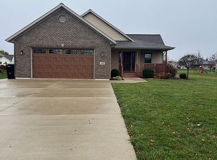 230 South St, Monroe, IN 46772