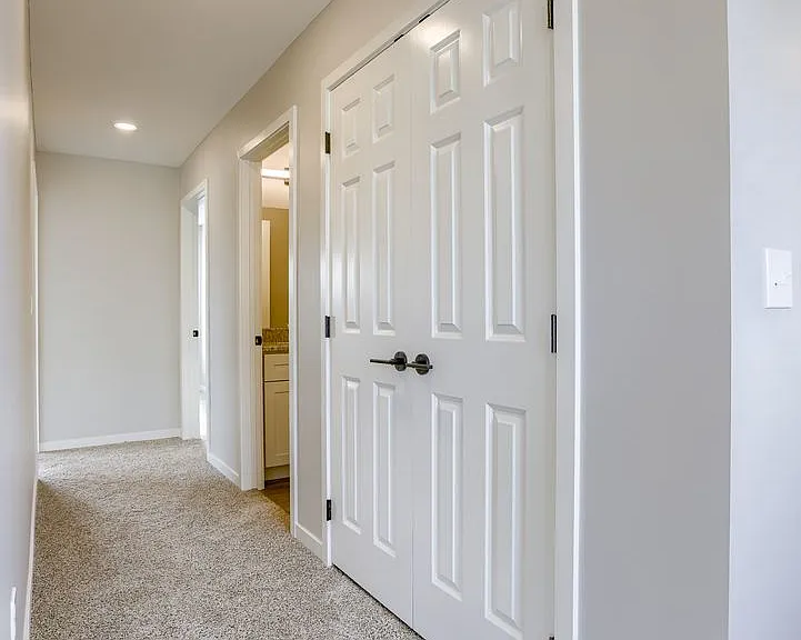 20874 T Ct — Photo 11