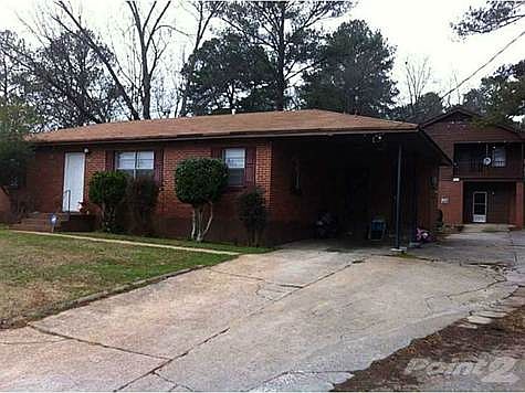 375 HURT RD SE SMYRNA GA 30082 $135,000
