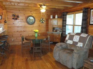 8380 Cherry Valley Rd, Kingston, IL 60145