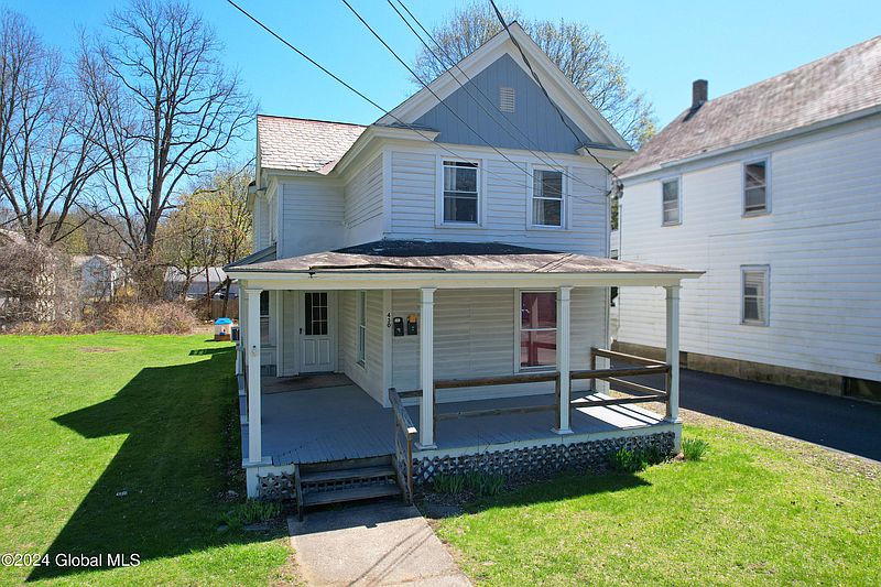 5th image of 430 Lower Main Street