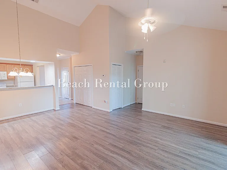 148 Scotch Broom Dr #201 — Photo 8