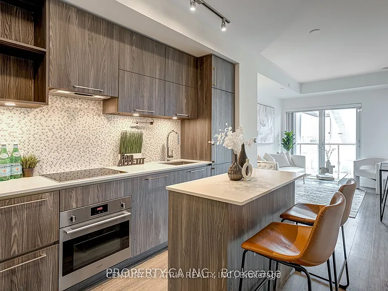 1 Yorkville Ave #3507 — Photo 4