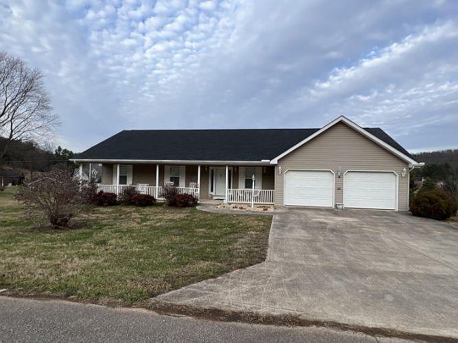 1st image of 268 Meadowsweet Dr