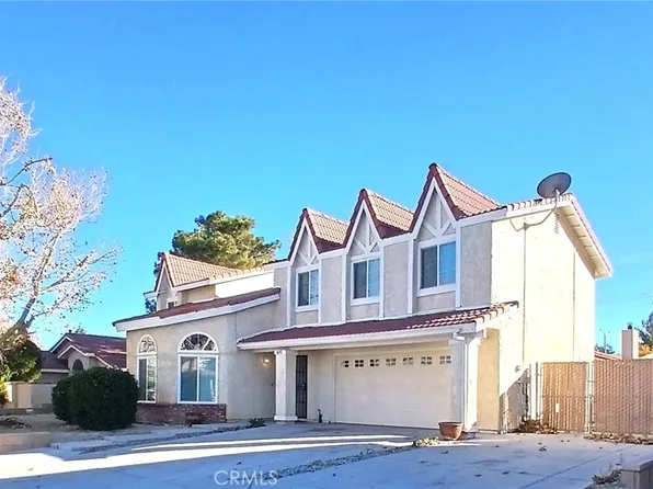 1642 Lauterbach St, Lancaster, CA 93535