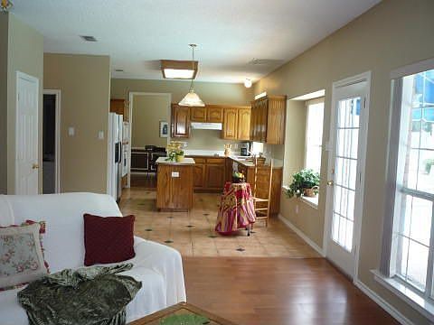 5th image of 6504 Ashwood Dr
