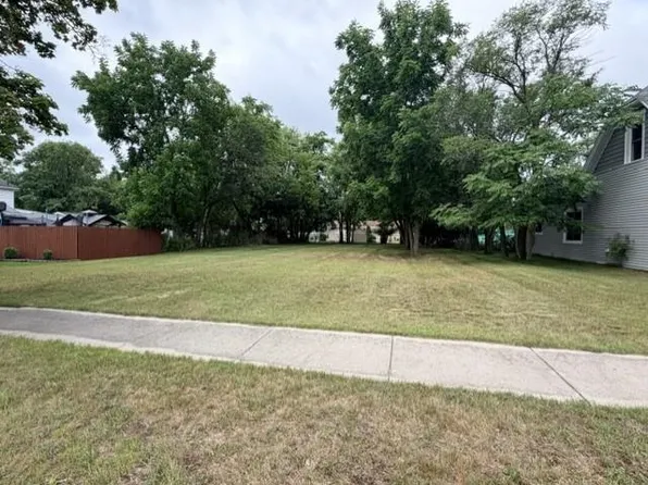 315 Sawyer St, East Tawas, MI 48730