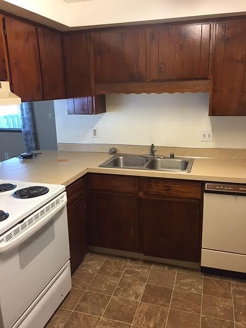 2nd image of 7300 NE 16th Ave #505