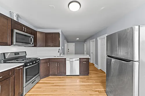 516 Washington St #2 Photo 1