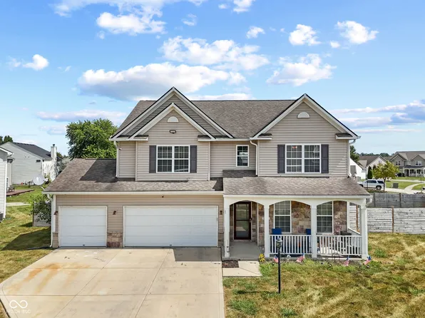 9471 Treyburn Lakes Dr, Indianapolis, IN 46239