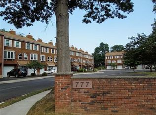 777 Jefferson Ave #106, Rahway, NJ 07065