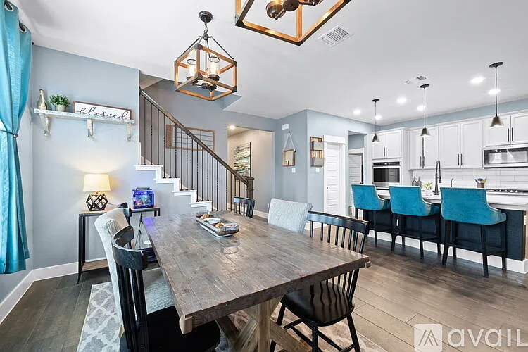 525 Compania Cv — Photo 9