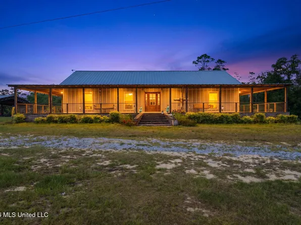 235 Roy Fairley Dr, Lucedale, MS 39452