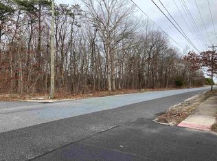 Gravesmith Dr, Egg Harbor Township, NJ 08234