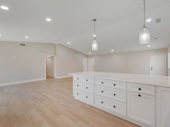 3rd image of 1101 Hadrian Ct