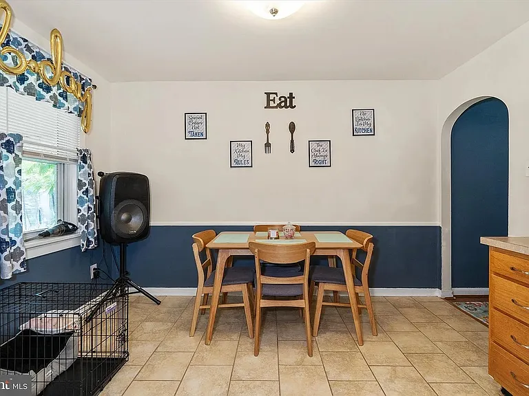 258 Birch Ave — Photo 5