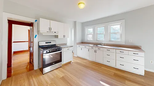897 Canterbury St #0 Photo 1