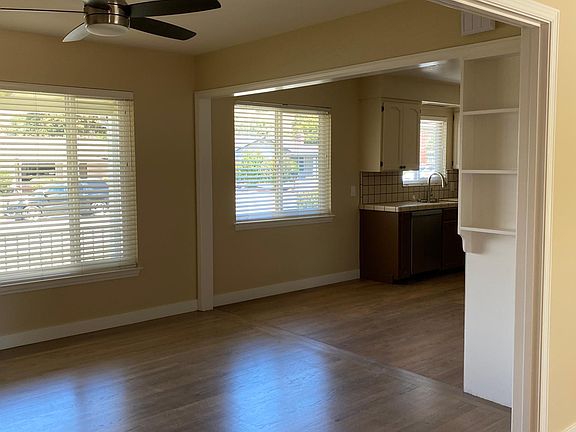 4th image of 4130 Golf Dr