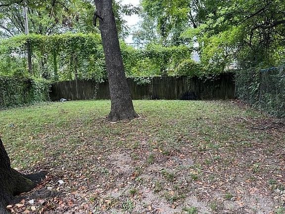 4th image of 1428 Snowden Ave