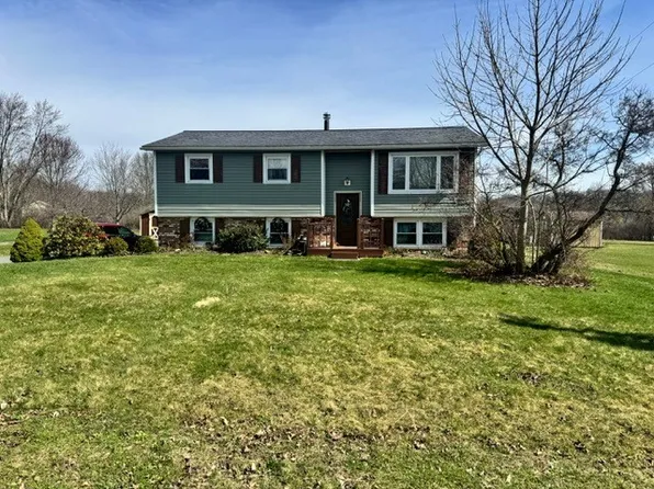 10756 Debra Dr, Meadville, PA 16335