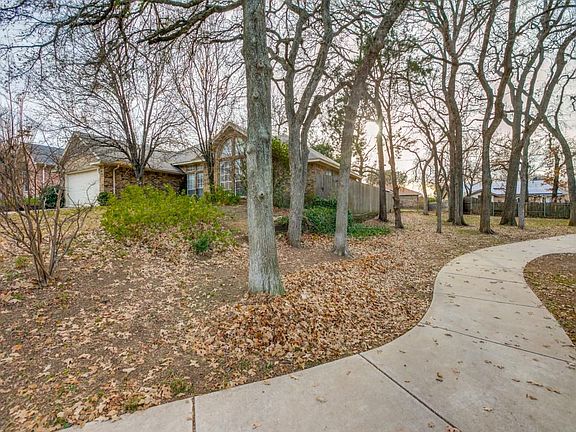 2nd image of 1429 Whispering Water Ln