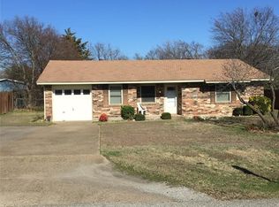 727 Upland Ln, Duncanville, TX 75116