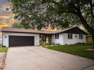 224 E Greenwood St, Morton, IL
