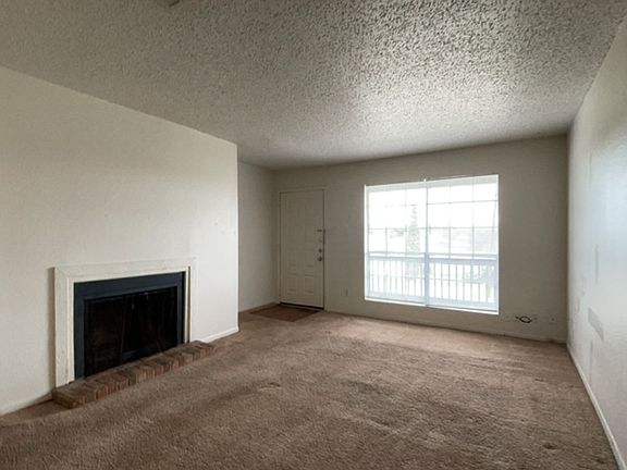 2nd image of 8410 Glen Meadow Ln #8412