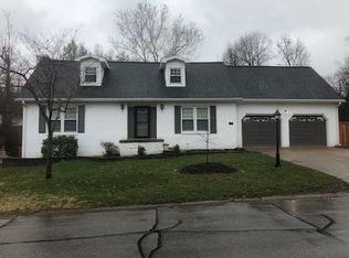 7600 Meadow Ln, Newburgh, IN 47630