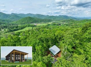 26 Bear Trl, Franklin, NC 28734