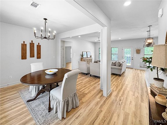 2nd image of 7415 Huntland Ln