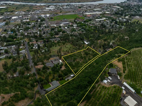 W 16th St, The Dalles, OR 97058