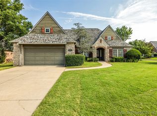 9063 E 118th Pl, Bixby, OK 74008