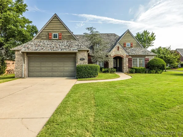 9063 E 118th Pl, Bixby, OK 74008