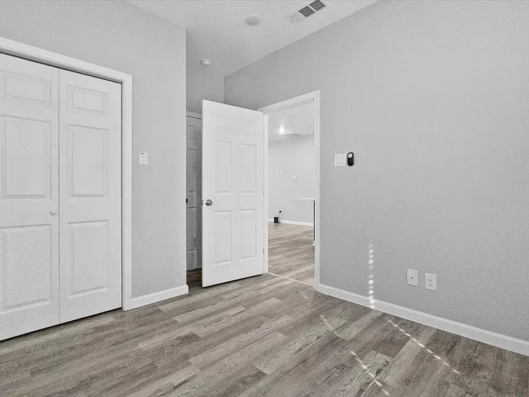 3512 Hamilton Ave — Photo 22