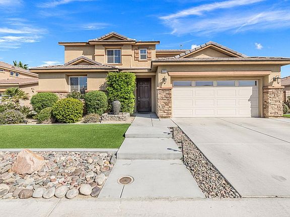 3rd image of 43934 Riunione Pl