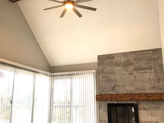 3rd image of 15454 Strollways Dr