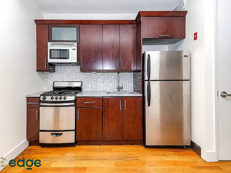 1323 Bedford Ave #3B — Photo 4