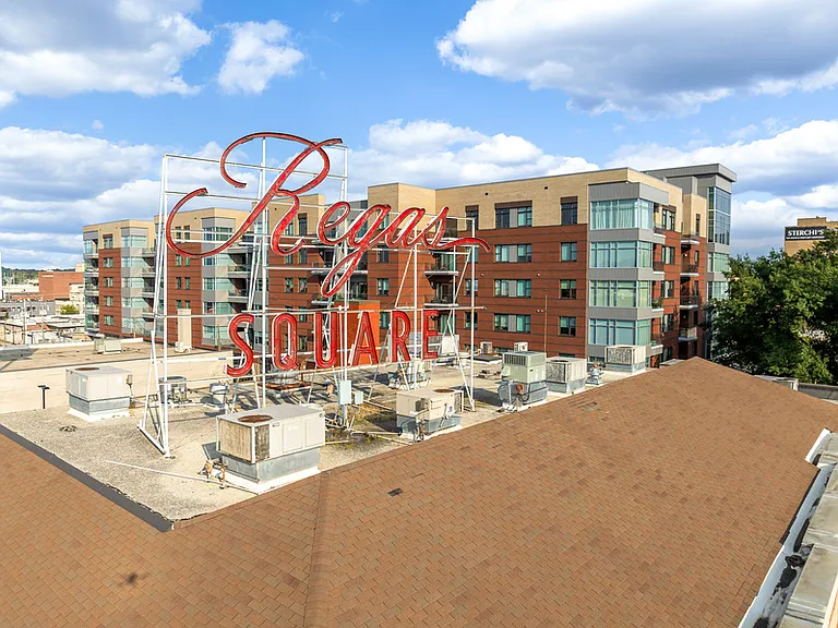 333 W Depot Ave #415 — Photo 24
