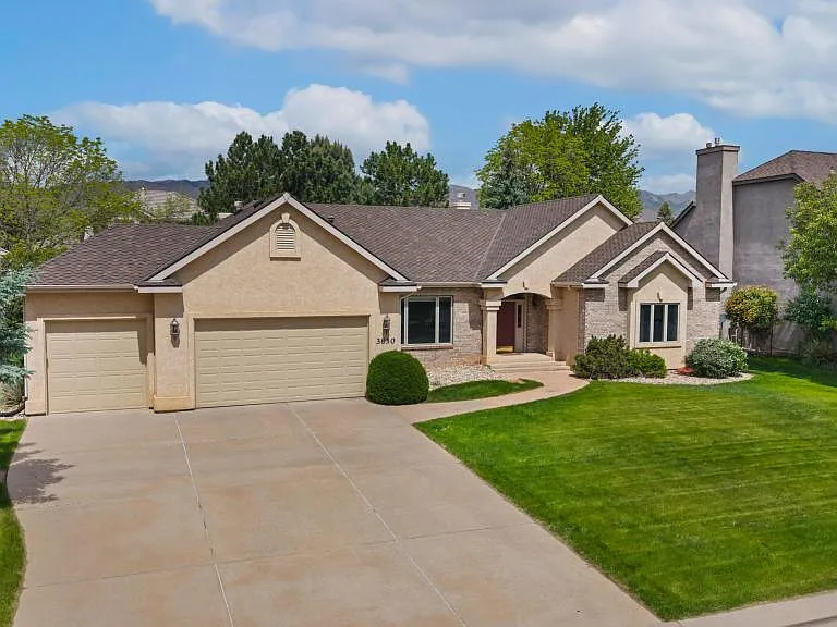 3830 Brushland Ct — Photo 2