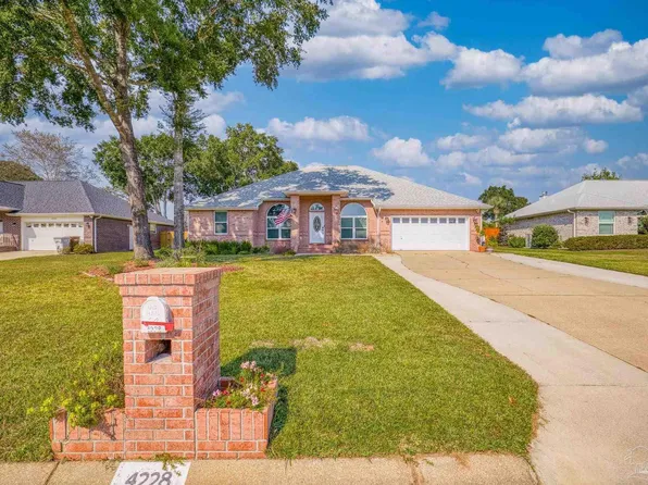 4228 Lancaster Gate Dr, Pace, FL 32571