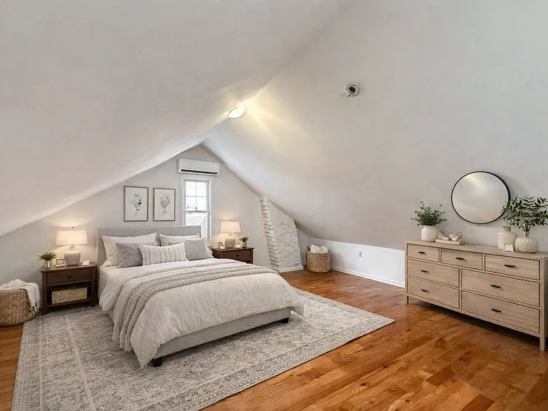 142 Autumn Ave #1 — Photo 7