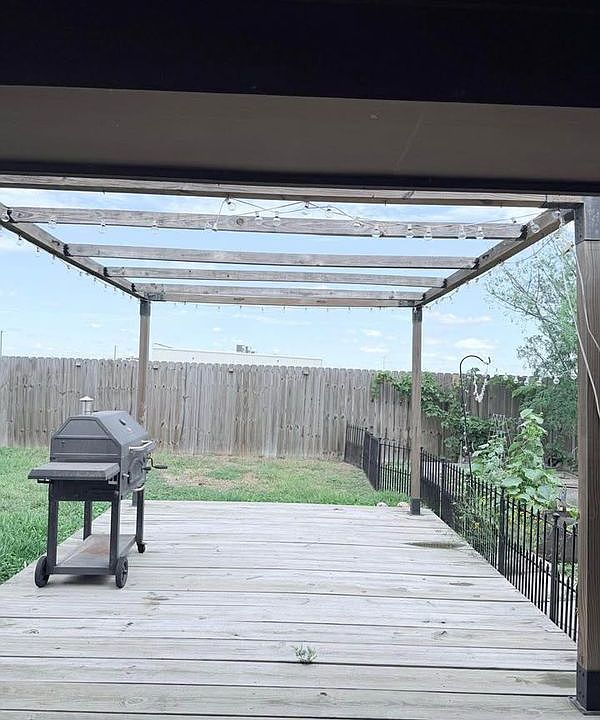 1st image of 4565 Osborne Ave