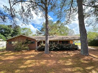1430 Barnes Cir, Monticello, MS 39654
