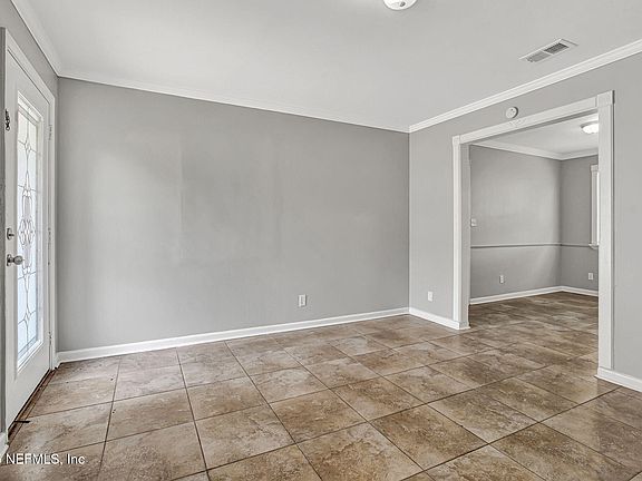 5th image of 7439 ELVIA Drive