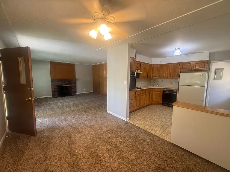 3326 S Ash St — Photo 5