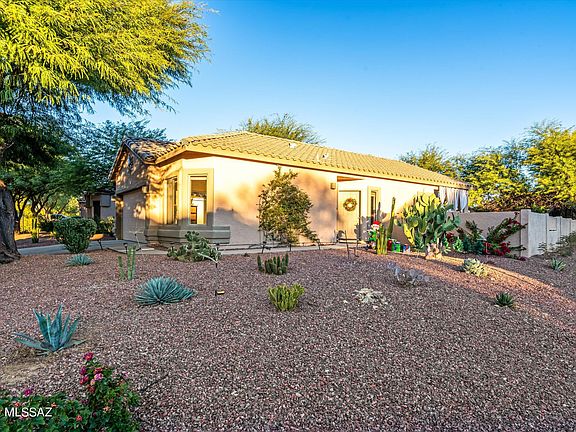 4th image of 467 E Camino Limon Verde
