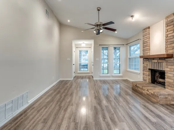 3335 Stone Cave, San Antonio, TX 78247
