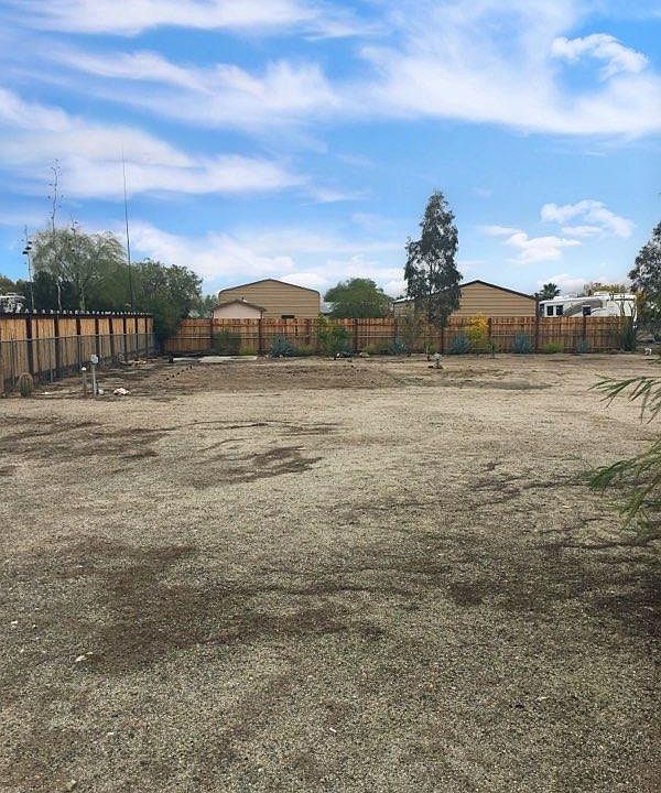 2nd image of 40333 Dakota Pl